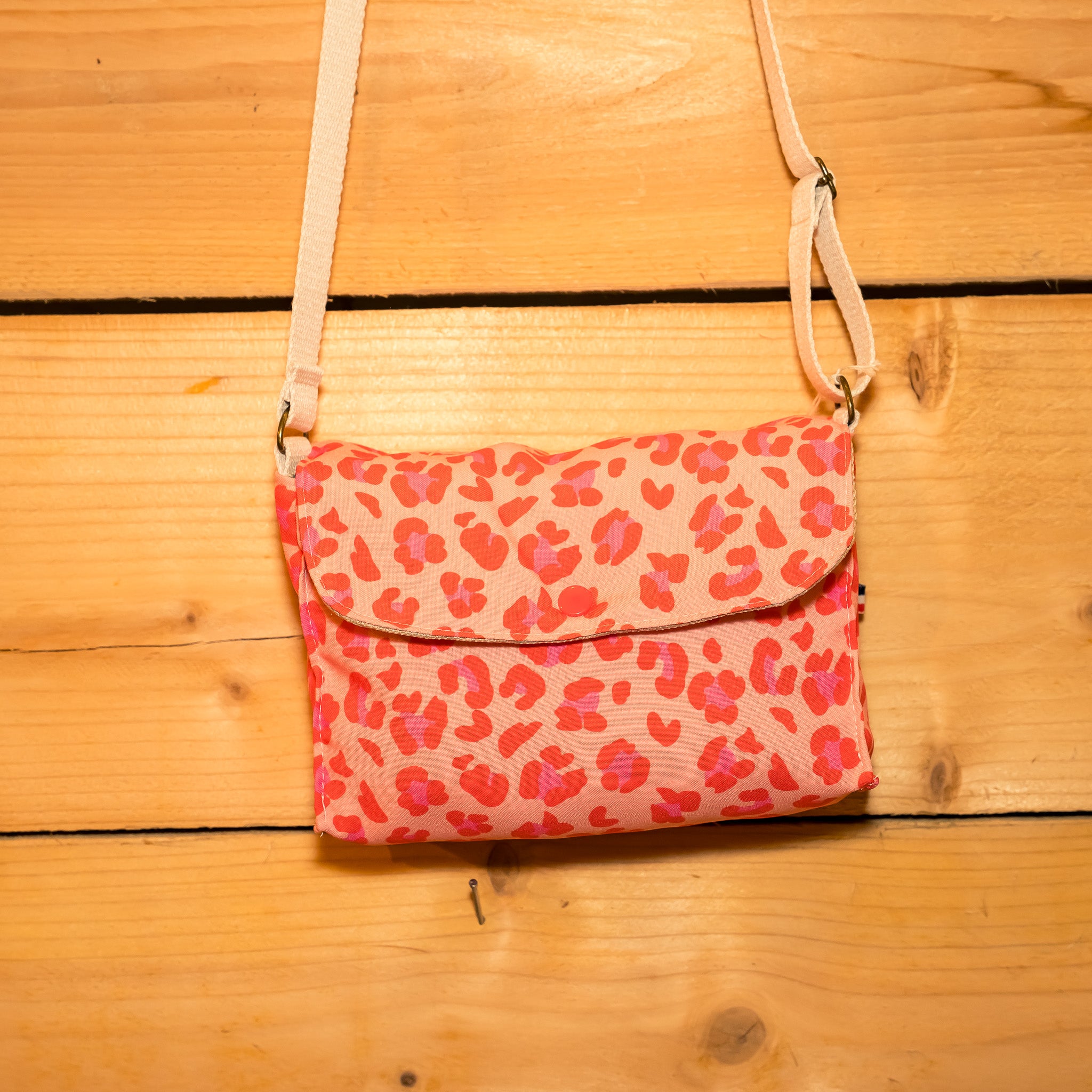 Sac bandoulière en tissu Léopard fuschia et orange