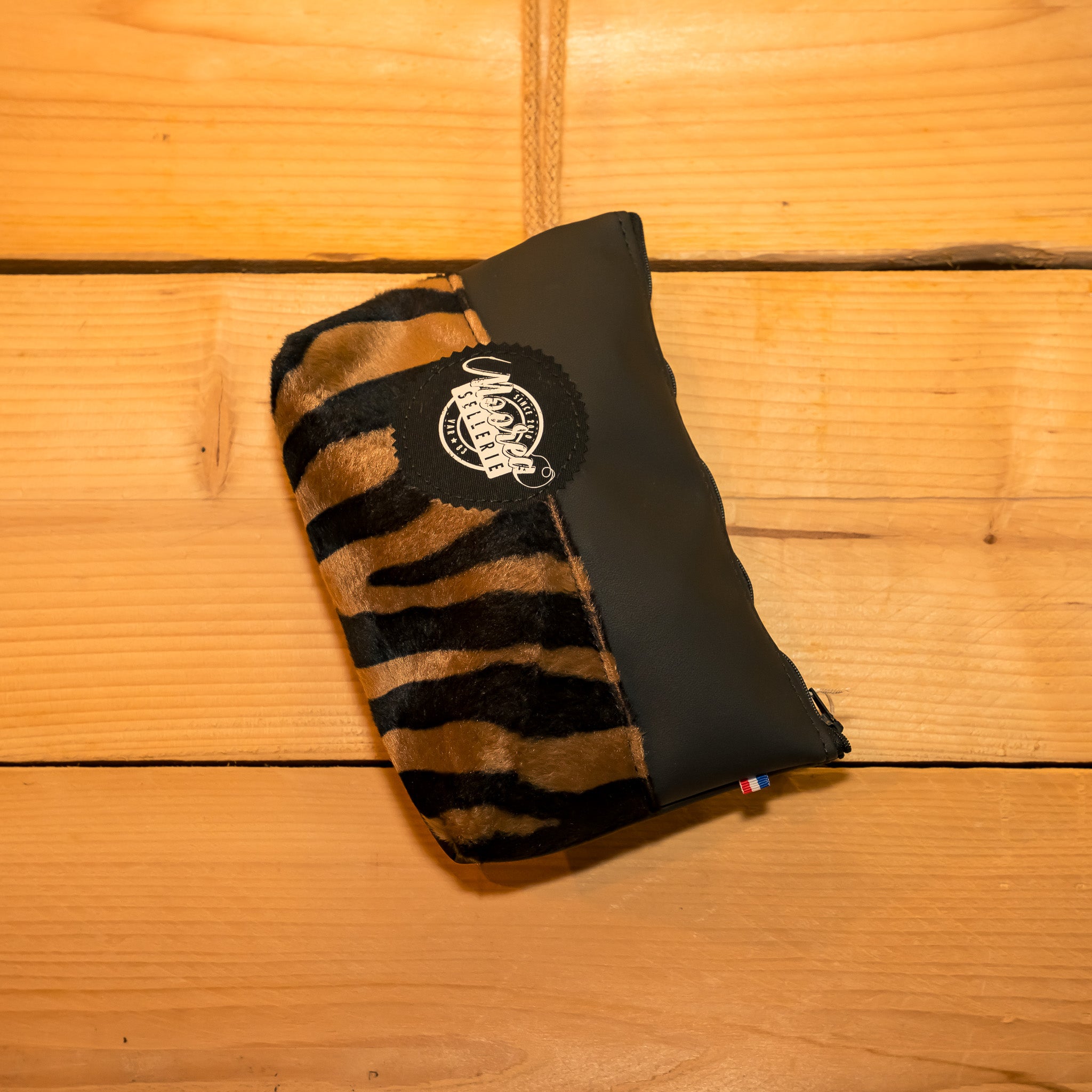 Pochette trapèze - Tissu fourrure zèbre