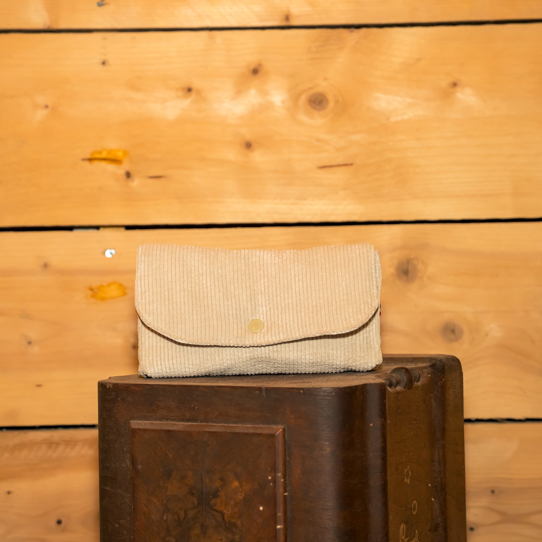 Pochette Portefeuille Velours Beige