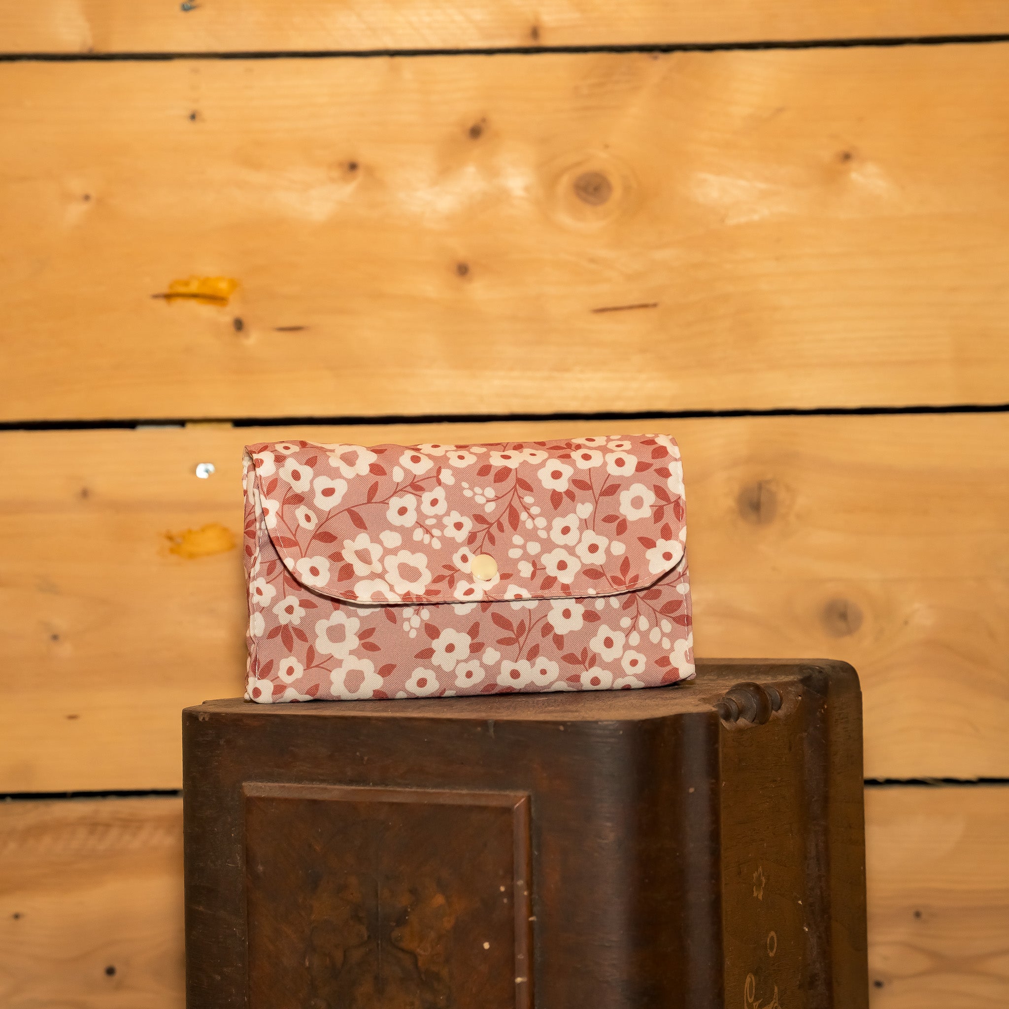 Pochette Portefeuille Tissu Floral Beige