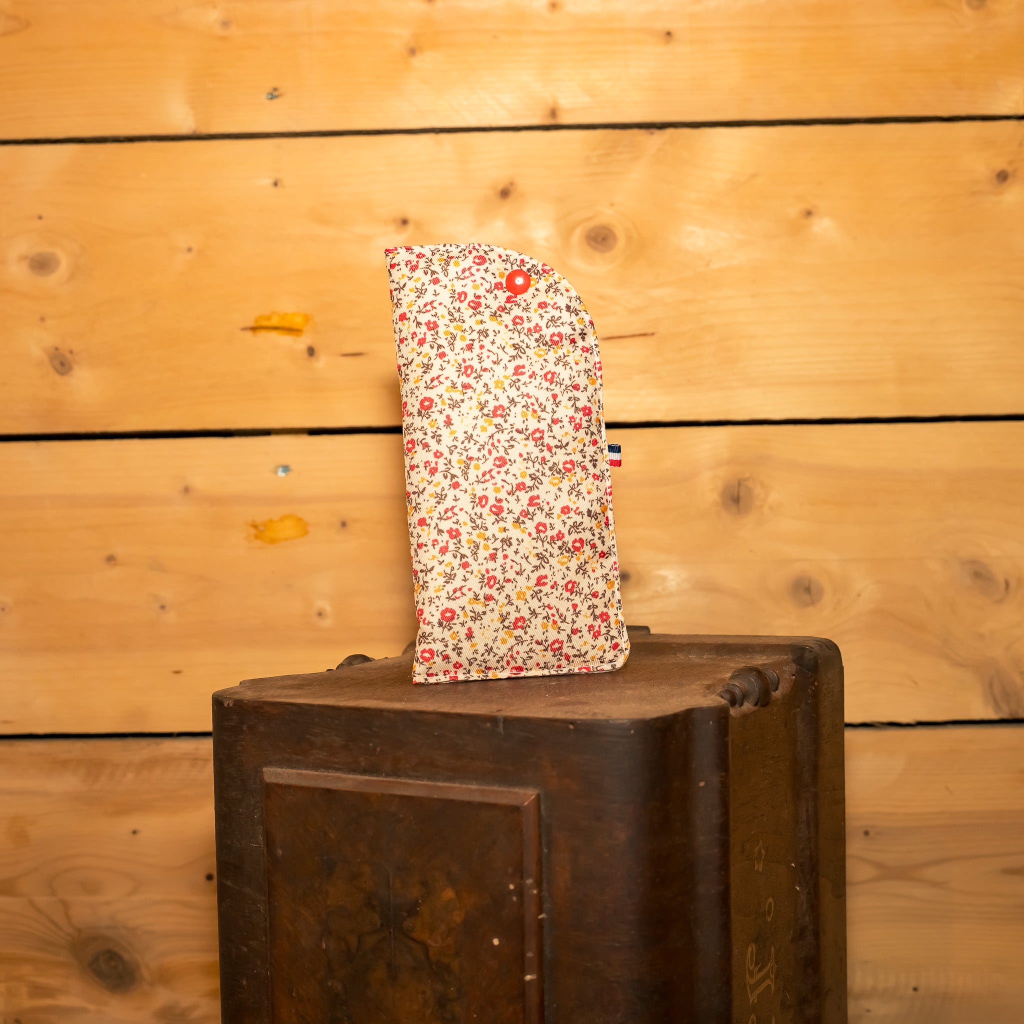 Etui Tissu Floral Rouge