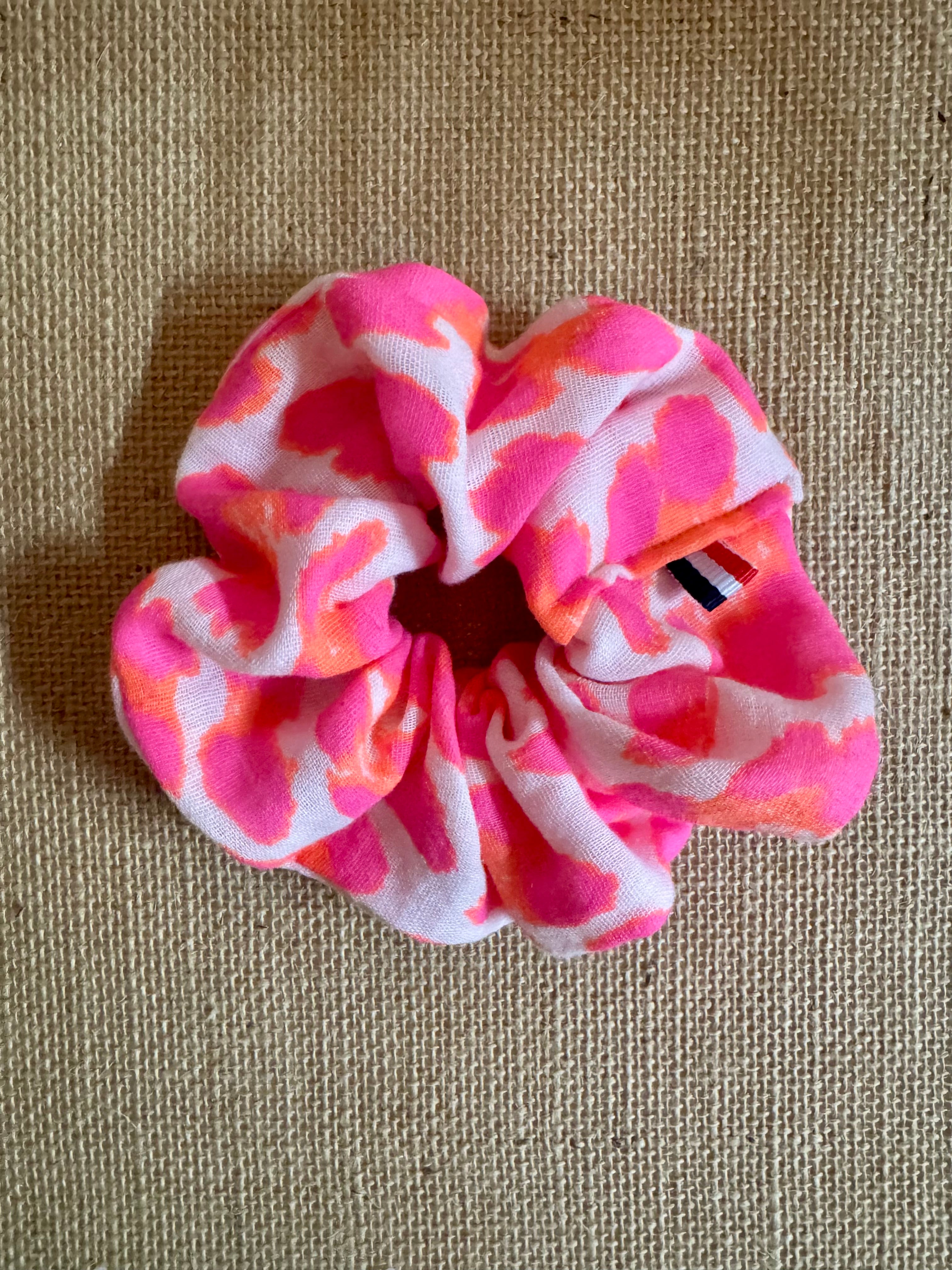 Grand chouchou Léopard Fuschia / Orange