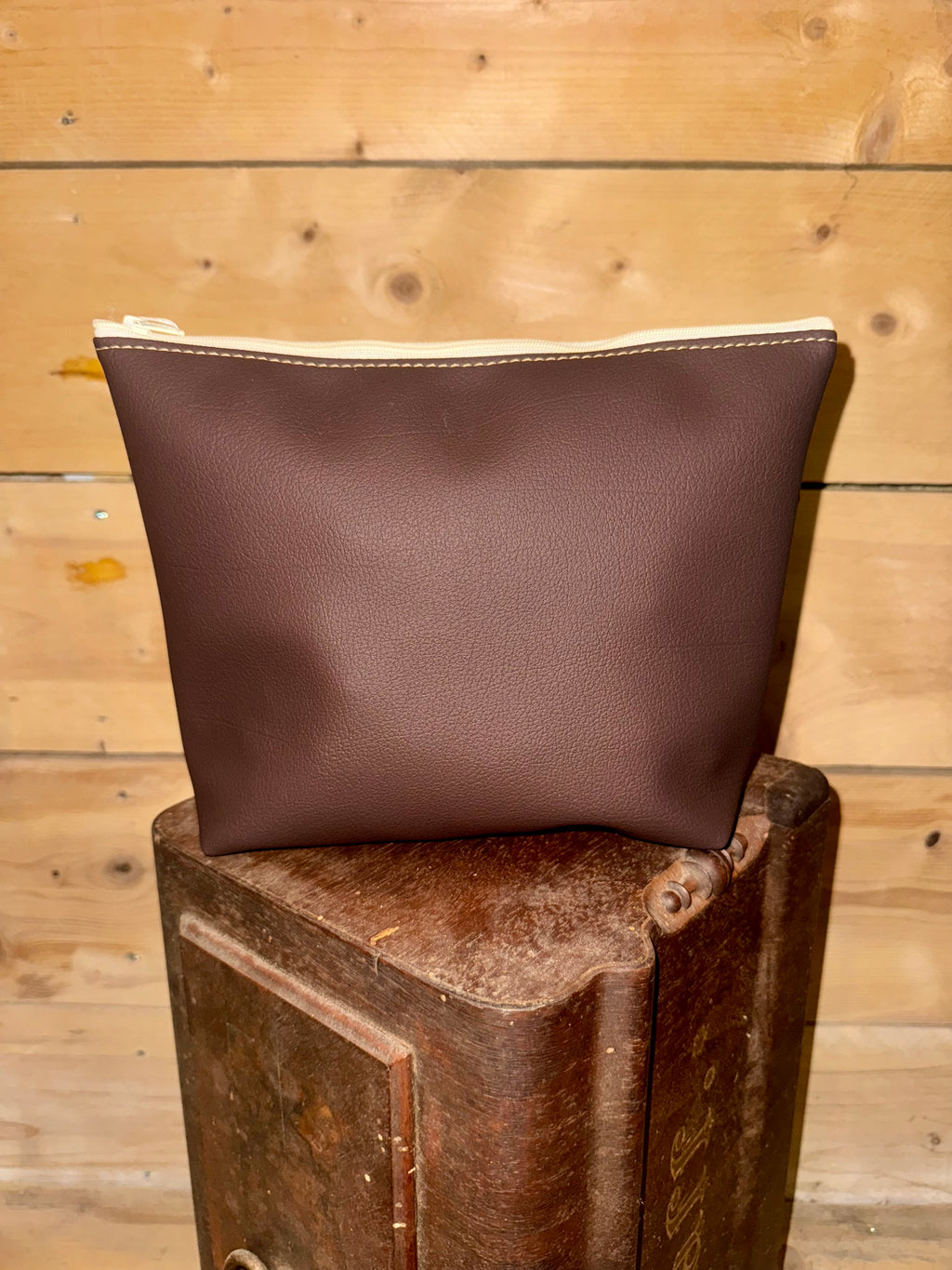 Trousse de toilette trapèze Femme - Beige et suédine