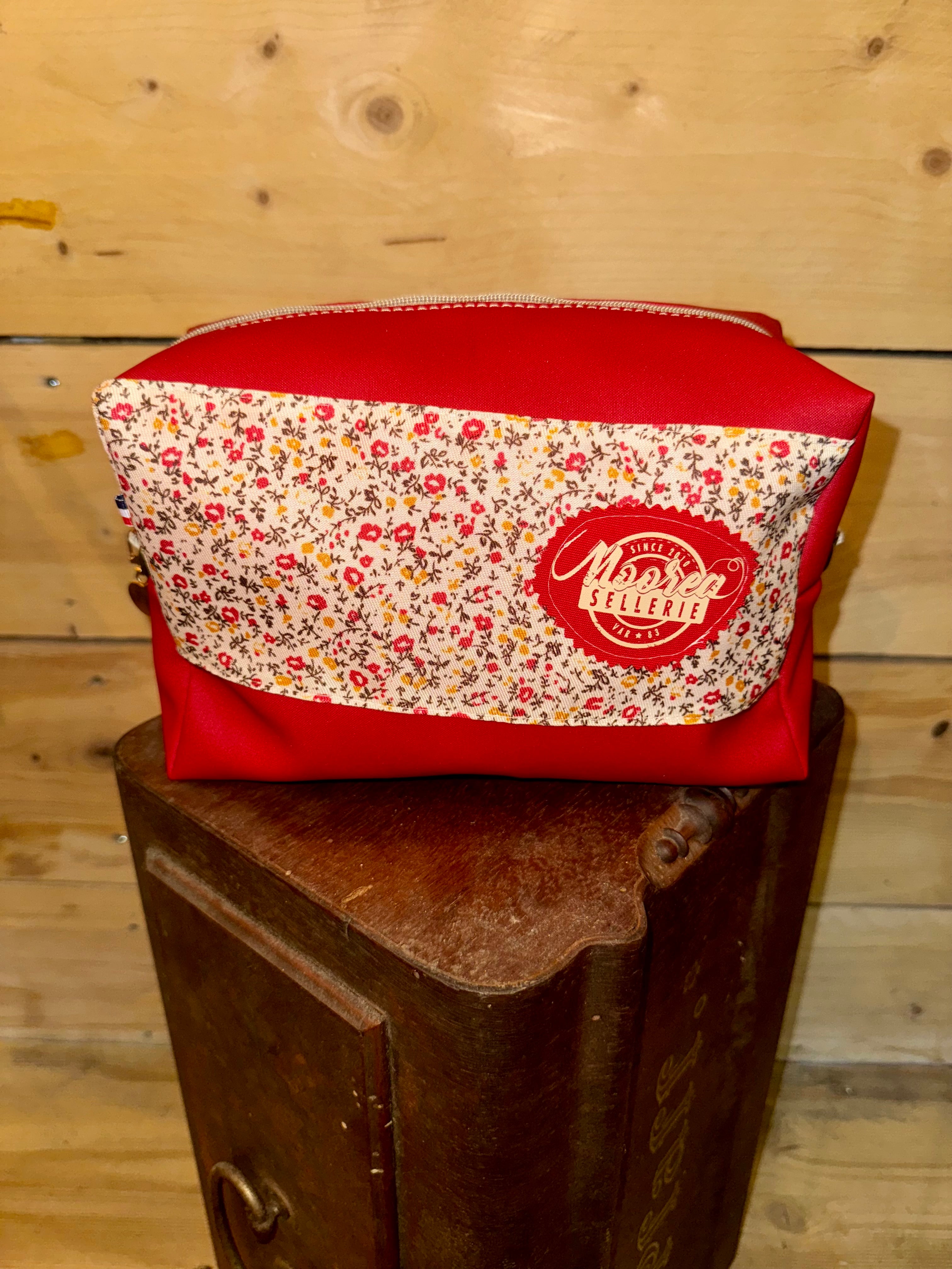 Trousse de toilette femme - Simili rouge / Tissu floral rouge