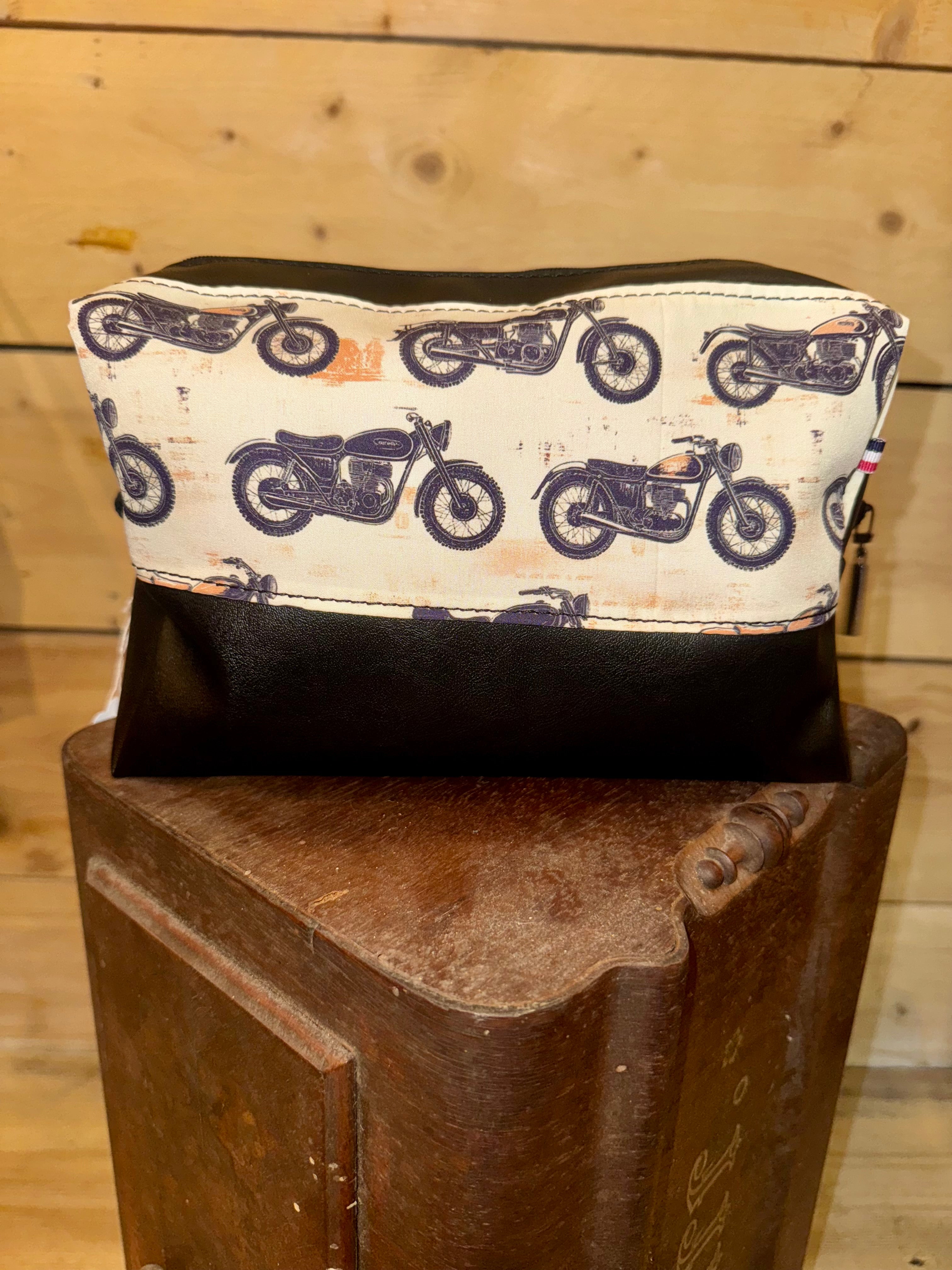 Trousse de toilette - Simili Noir / Tissu Moto